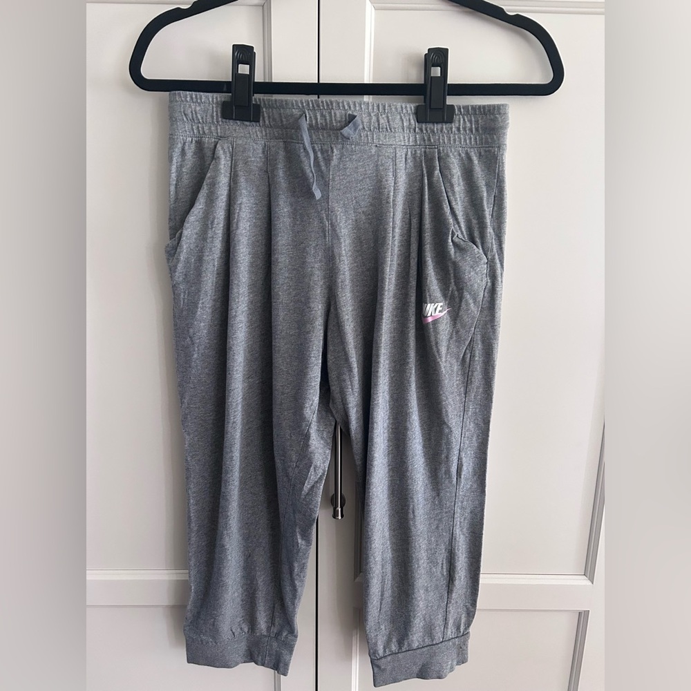 Nike Kids Gray Jogger Pants, XL